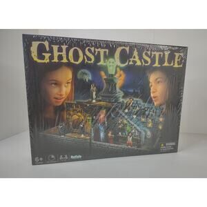 Buffalo Games Ghost Castle 2020 Family strategy Board game Paranormal Sealed NIP